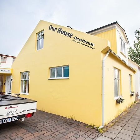 Our House Guesthouse เรคยาวิก ภายนอก รูปภาพ