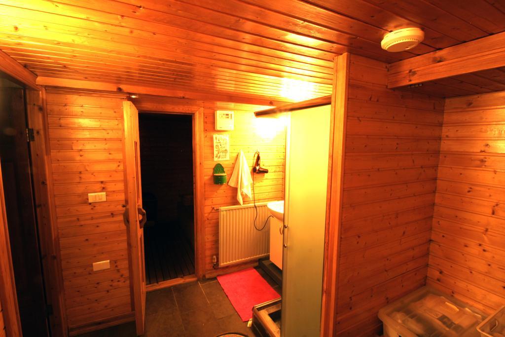 Our House Guesthouse เรคยาวิก ภายนอก รูปภาพ