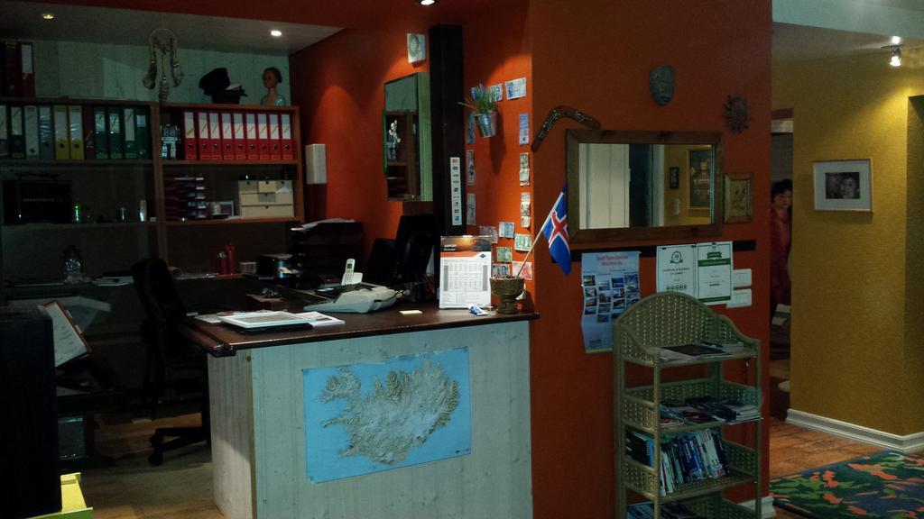 Our House Guesthouse เรคยาวิก ภายนอก รูปภาพ
